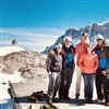 Gruppenbild auf der Hütte 3000 m.ü.M.